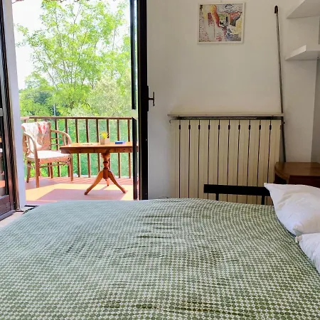 Old Russian Bees-Gardacase Net Apartment Sirmione